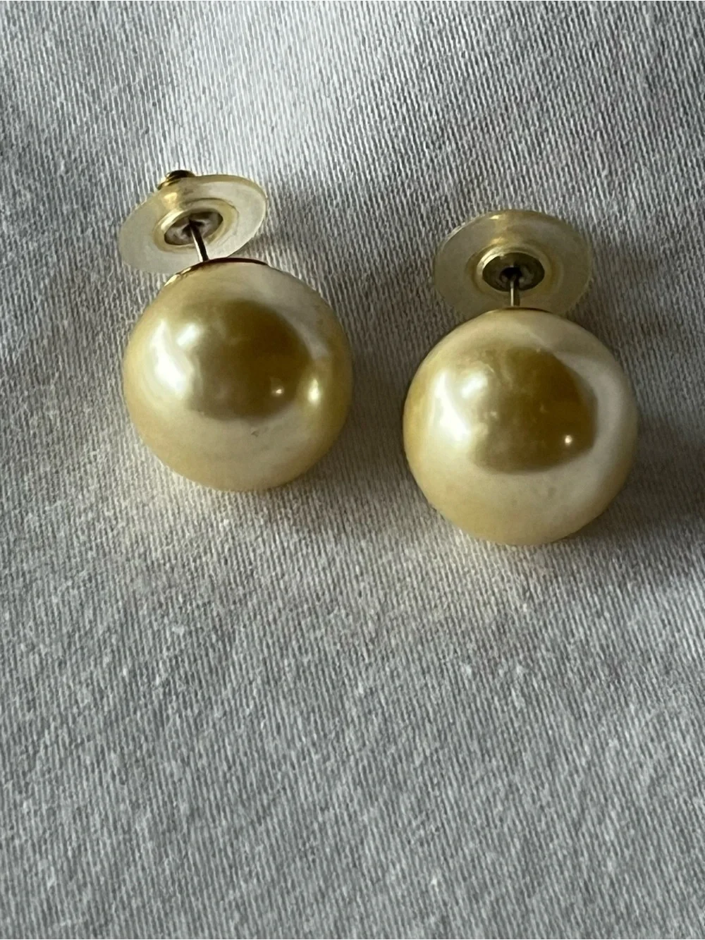 Vintage 80s Chunky Cream Faux Pearl Stud Earrings Big Round Costume Comfort Back